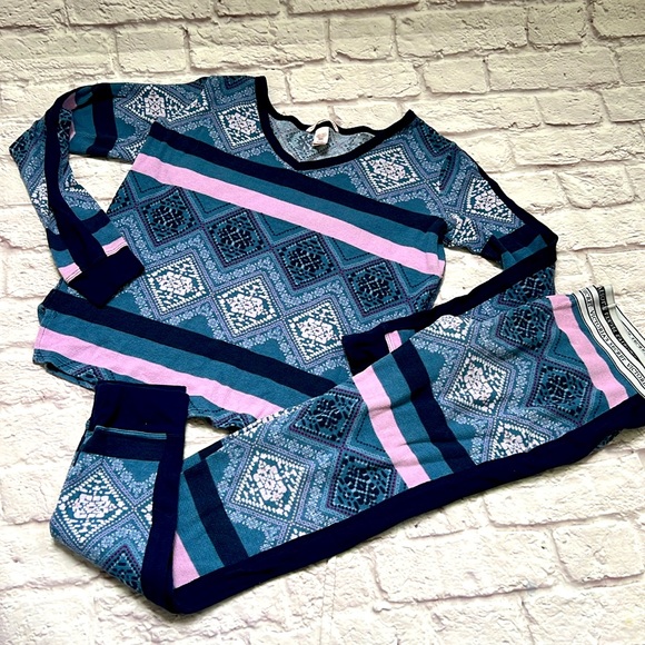 Victoria’s Secret purple navy pajamas set cotton - Picture 1 of 7